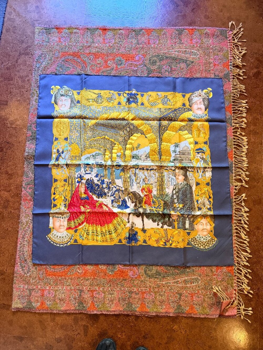Hermes silk scarf - Splendeur des maharajas - Grey border